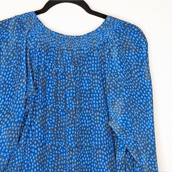 Tucker Flare Sleeve Classic Blouse Celestial Spots in Silk Crepe de Chine - Picture 8 of 8